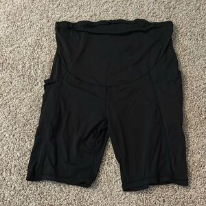 Maternity Biker Shorts Sz XL